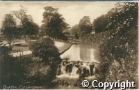 Postcard featuring a photograph of the Pavilion Gardens in Buxton.