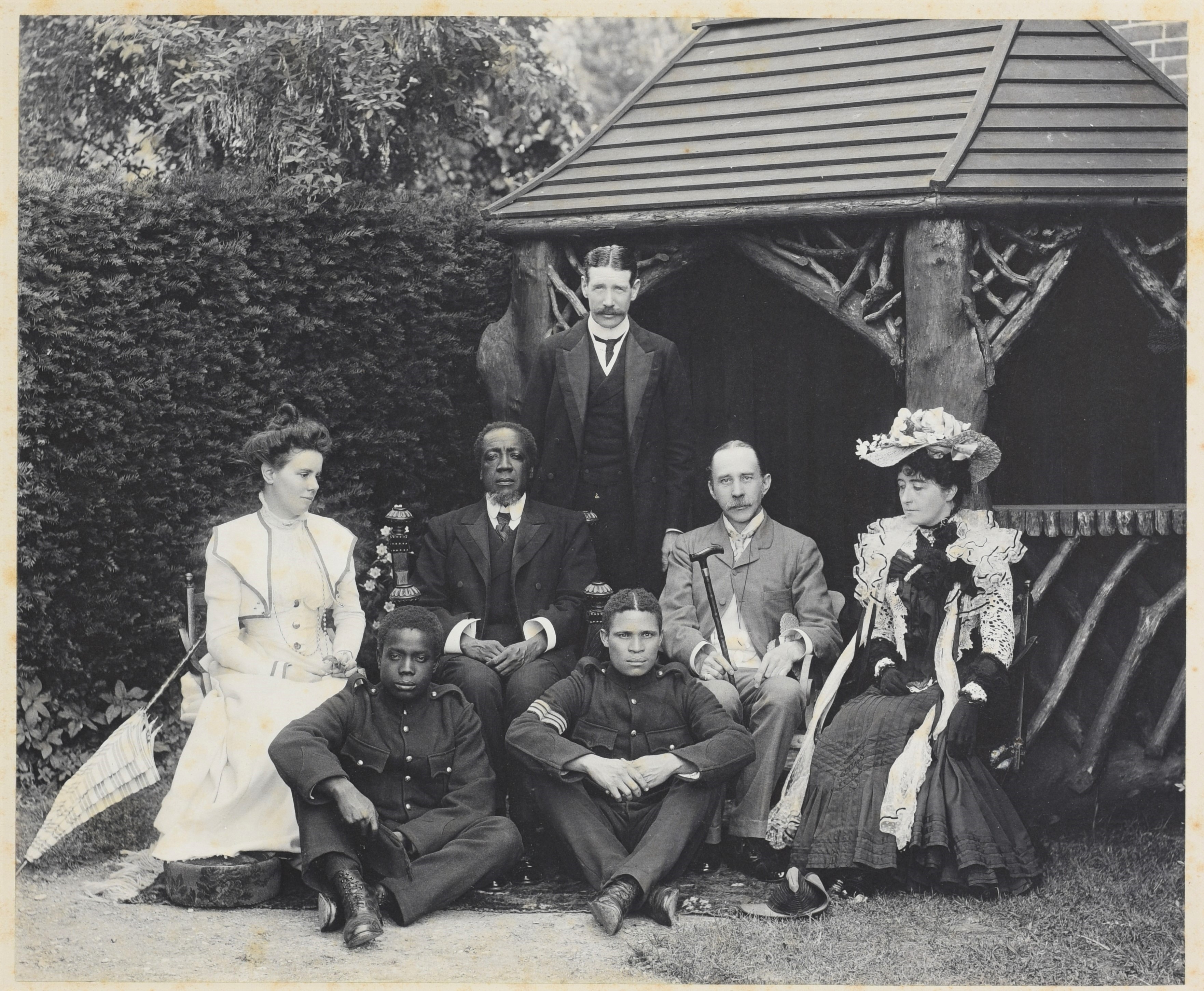 Photograph of Lewanika, King of Barotseland, with Philip and Edith Lyttleton Gell, 1901 (ref: D3287/99/18)